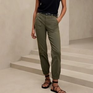 Banana Republic Slim Utility Pant